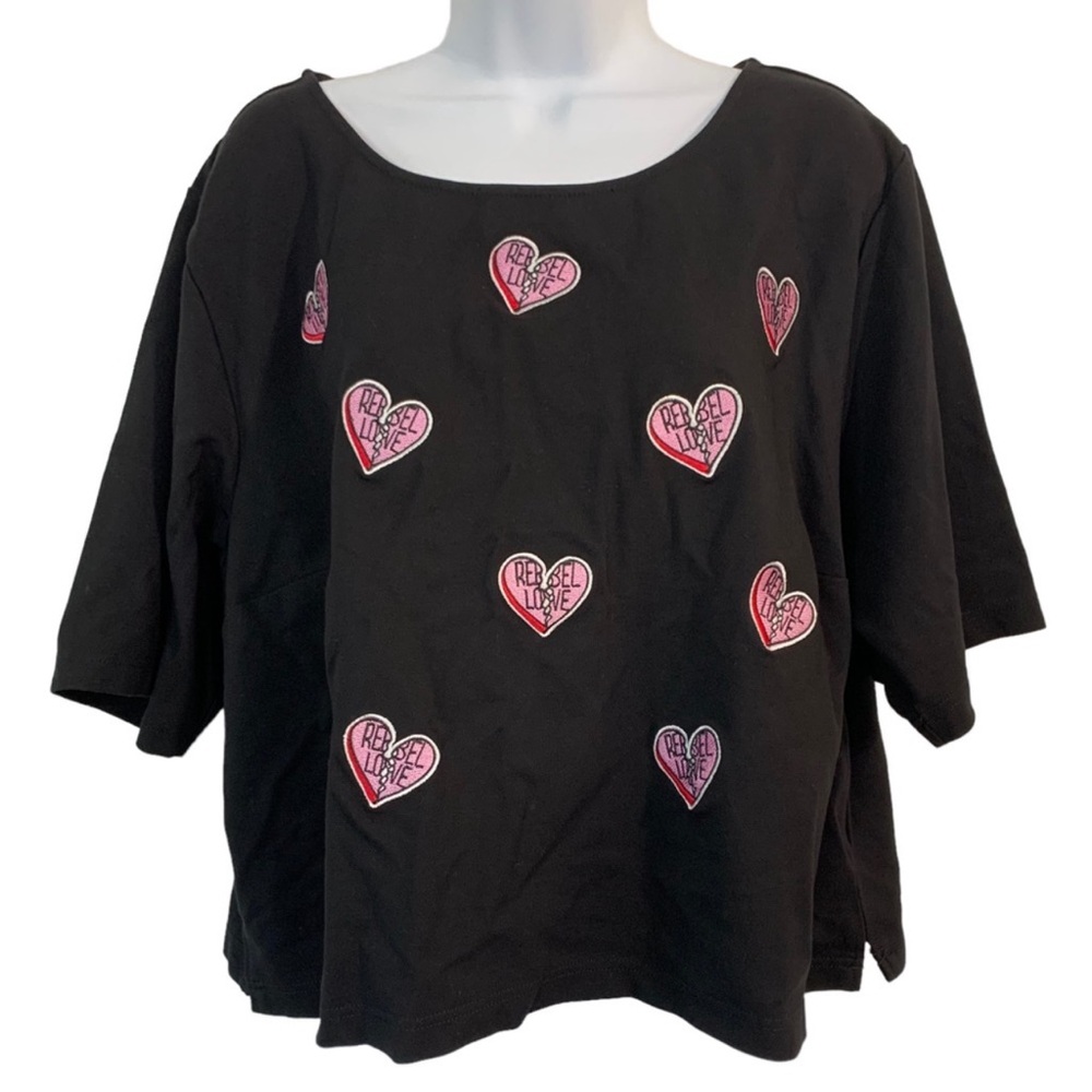 REBEL WILSON for TORRID Broken Hearts Boxy Cropped Stretch Tee Sz 4/4XL